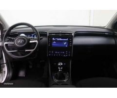 Hyundai Tucson 1.6 TGDI Maxx 4x2 de 2024 con 9.023 Km por 26.490 EUR. en A Coruna