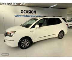 Ssangyong Rodius LIMITED AWD AUTOMATICO de 2016 con 1.000 Km por 18.500 EUR. en Guipuzcoa