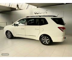 Ssangyong Rodius LIMITED AWD AUTOMATICO de 2016 con 1.000 Km por 18.500 EUR. en Guipuzcoa