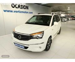 Ssangyong Rodius LIMITED AWD AUTOMATICO de 2016 con 1.000 Km por 18.500 EUR. en Guipuzcoa
