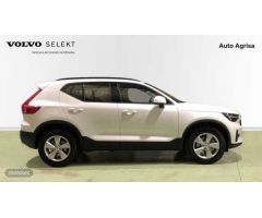 Volvo XC40 2.0 B3 ESSENTIAL AUTO 163 5P de 2024 con 1 Km por 36.500 EUR. en La Rioja