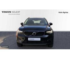 Volvo XC40 2.0 B3 ESSENTIAL AUTO 163 5P de 2024 con 1 Km por 36.500 EUR. en La Rioja