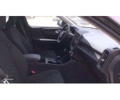 Volvo XC40 2.0 B3 ESSENTIAL AUTO 163 5P de 2024 con 1 Km por 36.500 EUR. en La Rioja