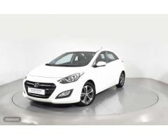 Hyundai i30 1.4 MPI BD Tecno 100 de 2015 con 86.684 Km por 10.900 EUR. en Barcelona