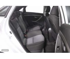 Hyundai i30 1.4 MPI BD Tecno 100 de 2015 con 86.684 Km por 10.900 EUR. en Barcelona