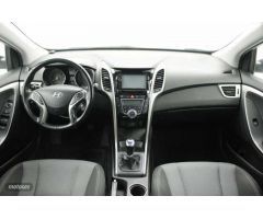Hyundai i30 1.4 MPI BD Tecno 100 de 2015 con 86.684 Km por 10.900 EUR. en Barcelona