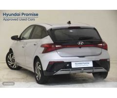 Hyundai i20 1.0 TGDI Klass 100 de 2024 con 10.492 Km por 19.600 EUR. en Tarragona