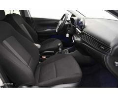 Hyundai i20 1.0 TGDI Klass 100 de 2024 con 10.492 Km por 19.600 EUR. en Tarragona