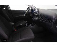 Hyundai i20 1.0 TGDI Klass 100 de 2024 con 14.769 Km por 20.300 EUR. en Baleares