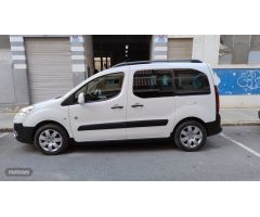 Peugeot Partner outdoor de 2014 con 206.000 Km por 8.600 EUR. en Alicante