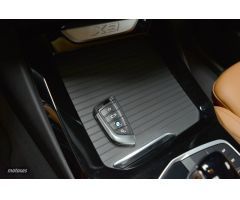 BMW X3 xDrive30d xLine de 2022 con 30.500 Km por 49.500 EUR. en Madrid