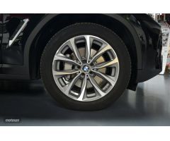 BMW X3 xDrive30d xLine de 2022 con 30.500 Km por 49.500 EUR. en Madrid