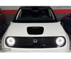 Honda e Advanc de 2021 con 29.000 Km por 19.800 EUR. en Madrid