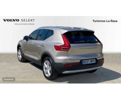 Volvo XC40 TODOTERRENO 1.5 T2 CORE AUTOMATICO 129CV 5P de 2024 con 19.701 Km por 31.900 EUR. en Sevi