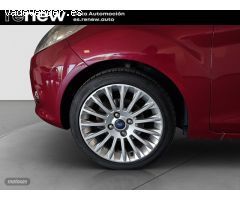Ford Fiesta 1.6 TITANIUM 95CV de 2012 con 150.000 Km por 6.990 EUR. en Madrid