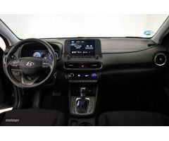 Hyundai Kona 1.6 GDI DT Maxx de 2023 con 16.430 Km por 23.500 EUR. en Valencia