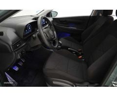 Hyundai Bayon 1.0 TGDI 48V Maxx de 2023 con 7.182 Km por 17.900 EUR. en Valencia