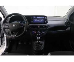 Hyundai i10 1.0 MPI Klass de 2024 con 3.745 Km por 14.900 EUR. en Valencia