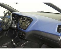 Hyundai i20 Klass de 2019 con 20.200 Km por 13.990 EUR. en Cadiz