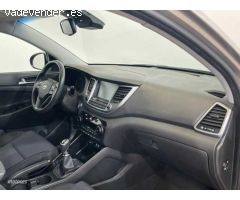 Hyundai Tucson 2.0 CRDI 136CV Tecno Sky de 2016 con 120.400 Km por 16.990 EUR. en Cadiz