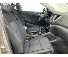 Hyundai Tucson 2.0 CRDI 136CV Tecno Sky de 2016 con 120.400 Km por 16.990 EUR. en Cadiz