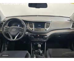 Hyundai Tucson 2.0 CRDI 136CV Tecno Sky de 2016 con 120.400 Km por 16.990 EUR. en Cadiz