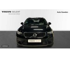 Volvo XC40 2.0 B3 CORE AUTO 5P de 2024 con 31.024 Km por 33.700 EUR. en Valencia