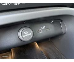 Volvo C40 C40 Recharge Plus, Single motor, Electrico de 2023 con 277 Km por 41.900 EUR. en Badajoz