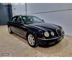 Jaguar S-Type 3.0 v6 executive de 2004 con 268.000 Km por 3.800 EUR. en Sevilla