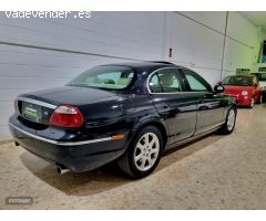 Jaguar S-Type 3.0 v6 executive de 2004 con 268.000 Km por 3.800 EUR. en Sevilla