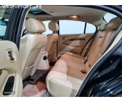 Jaguar S-Type 3.0 v6 executive de 2004 con 268.000 Km por 3.800 EUR. en Sevilla
