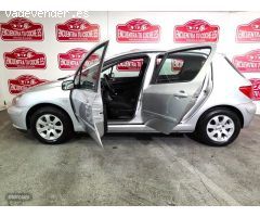 Peugeot 307 1.6 XS de 2003 con 116.977 Km por 4.590 EUR. en Tarragona