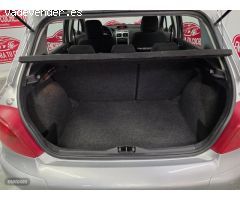 Peugeot 307 1.6 XS de 2003 con 116.977 Km por 4.590 EUR. en Tarragona
