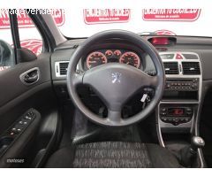 Peugeot 307 1.6 XS de 2003 con 116.977 Km por 4.590 EUR. en Tarragona