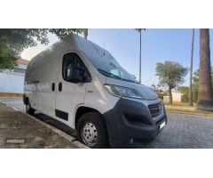 Fiat Ducato Furgon 35 Largo T. Sup Alto Natural Power 136Cv de 2018 con 126.865 Km por 14.990 EUR. e