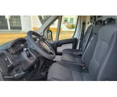 Fiat Ducato Furgon 35 Largo T. Sup Alto Natural Power 136Cv de 2018 con 126.865 Km por 14.990 EUR. e