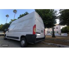 Fiat Ducato Furgon 35 Largo T. Sup Alto Natural Power 136Cv de 2018 con 126.865 Km por 14.990 EUR. e