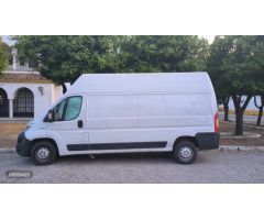 Fiat Ducato Furgon 35 Largo T. Sup Alto Natural Power 136Cv de 2018 con 126.865 Km por 14.990 EUR. e