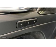 Volvo XC40 2.0 B3 PLUS DARK AUTO 5P de 2023 con 25.937 Km por 35.900 EUR. en Murcia
