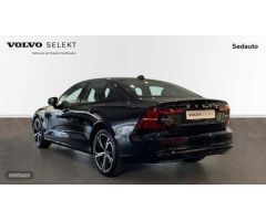 Volvo S60 2.0 B4 P PLUS DARK DCT 4P de 2024 con 11.057 Km por 41.900 EUR. en Murcia
