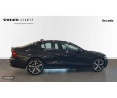 Volvo S60 2.0 B4 P PLUS DARK DCT 4P de 2024 con 11.057 Km por 41.900 EUR. en Murcia
