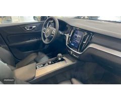 Volvo S60 2.0 B4 P PLUS DARK DCT 4P de 2024 con 11.057 Km por 41.900 EUR. en Murcia