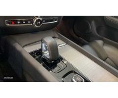 Volvo S60 2.0 B4 P PLUS DARK DCT 4P de 2024 con 11.057 Km por 41.900 EUR. en Murcia