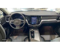 Volvo S60 2.0 B4 P PLUS DARK DCT 4P de 2024 con 11.057 Km por 41.900 EUR. en Murcia