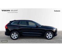 Volvo XC 60 2.0 B4 D CORE AUTO 5P de 2024 con 30.818 Km por 41.900 EUR. en Murcia