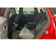 Volvo XC 60 XC60 Core, B4 Mild Hybrid, Diesel de 2024 con 15.000 Km por 44.500 EUR. en Madrid