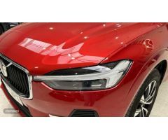 Volvo XC 60 XC60 Core, B4 Mild Hybrid, Diesel de 2024 con 15.000 Km por 44.500 EUR. en Madrid