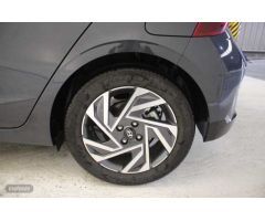 Hyundai i20 1.0 TGDI Klass 100 de 2024 con 8.359 Km por 18.500 EUR. en Valencia