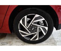 Hyundai i20 1.2 MPI Klass de 2024 con 5.628 Km por 19.500 EUR. en Madrid