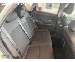 Hyundai Kona 1.0 TGDI 48V Tecno 4x2 de 2025 con 9 Km por 29.990 EUR. en Cadiz